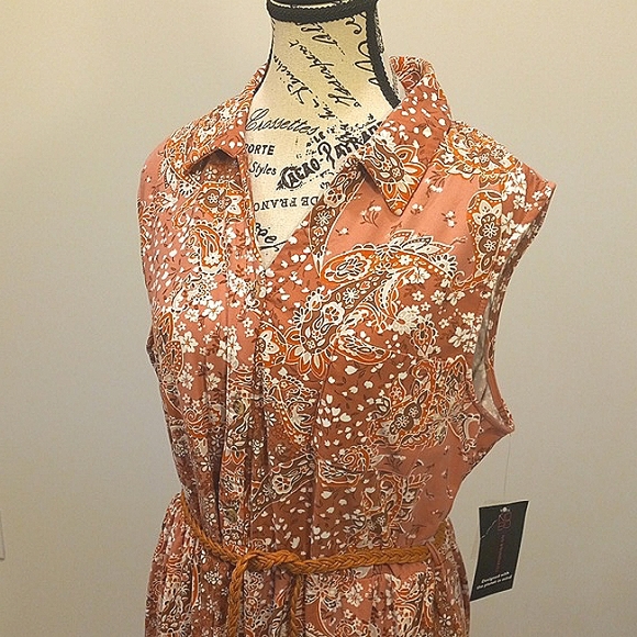 Asymmetrical Hem Flowy Dress Plus Size Floral Pastel Stretch w Belt glamour - Picture 3 of 16